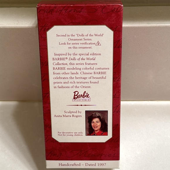 Barbie Ornament DOLLS OF THE WORLD Series by Hallmark - Picture 11 of 13